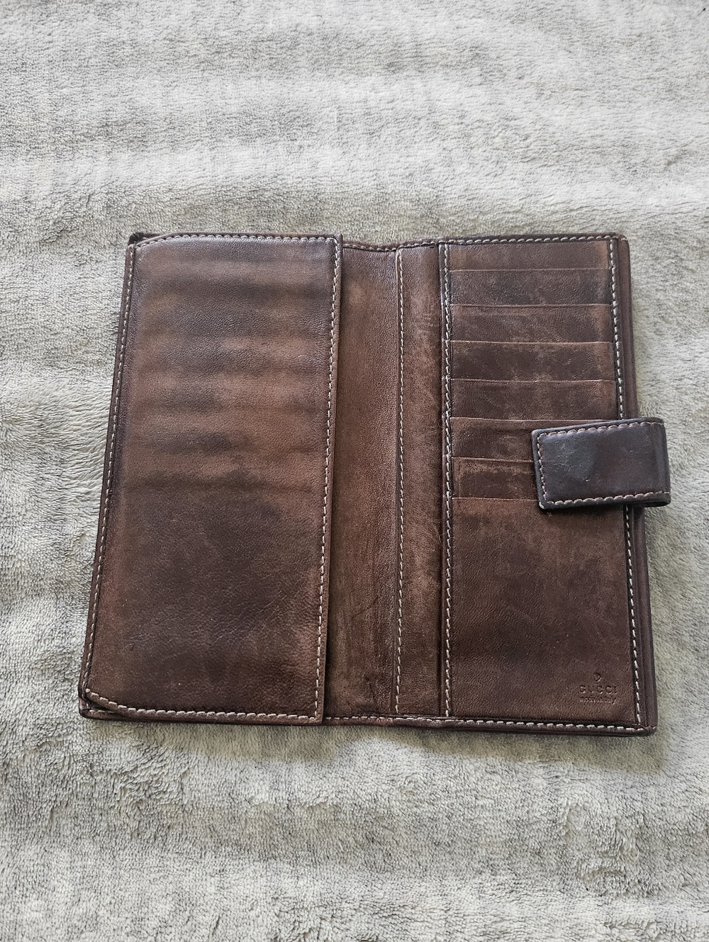 Gucci New Britt Continental Wallet - Picture 3 of 9